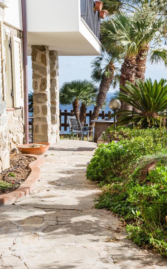 Ferienwohnung Casa Delta Delle Acque Vista Spettacolare E Giardino Cala Gonone Exterior foto